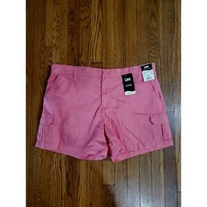 NWT Lee Cargo Shorts Mid Rise Lovat 5" Womens 20 M Salmon Ultra Soft Waistband